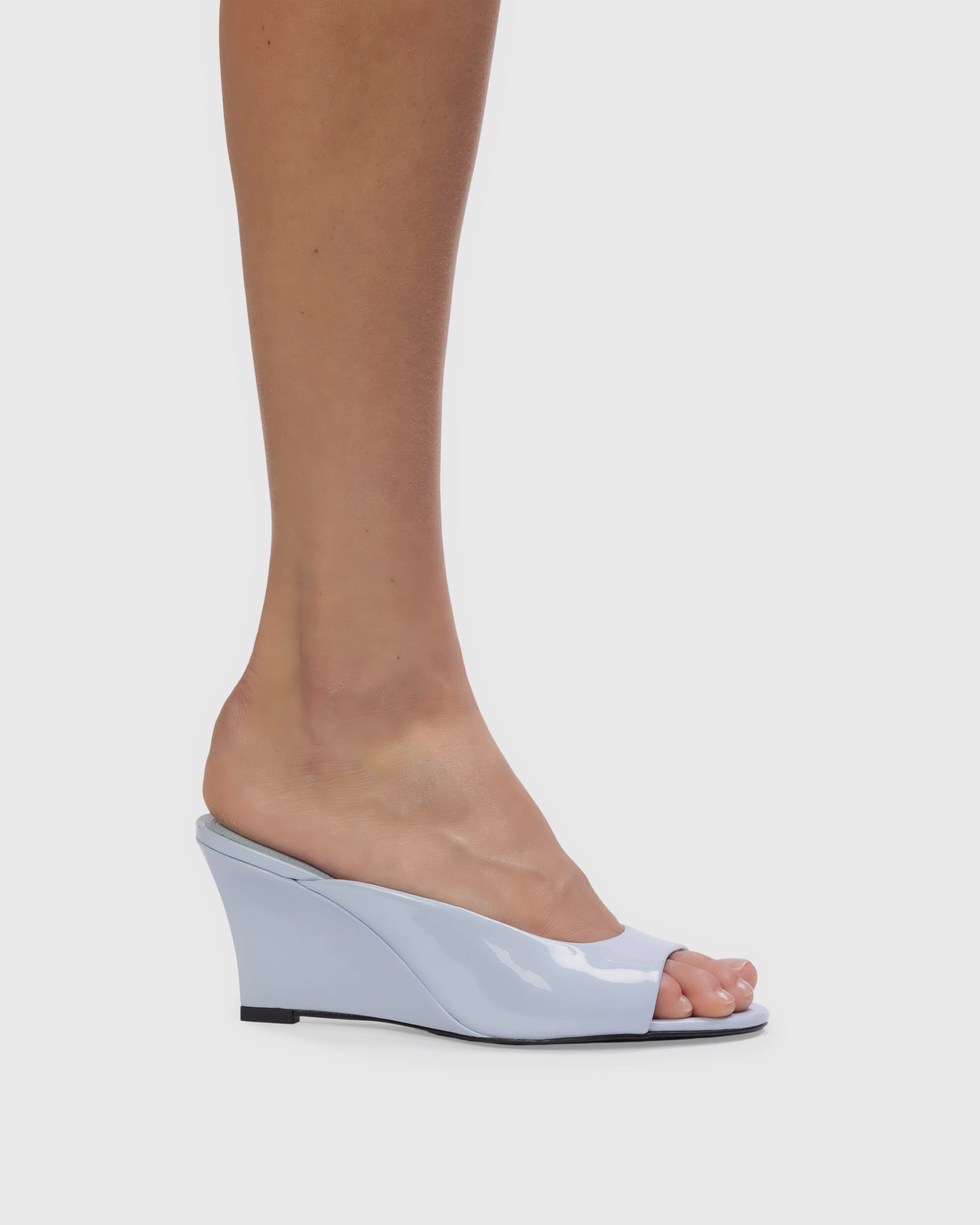 Arisha 70 Mule - Image 3
